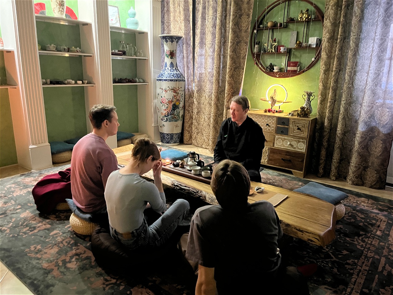 Традиционная чайная церемония в клубе